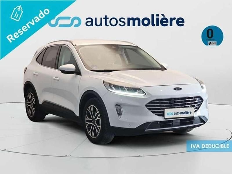 Usado Ford Kuga Titanium 226 CV (166 kW) 2021 Blanco SUV