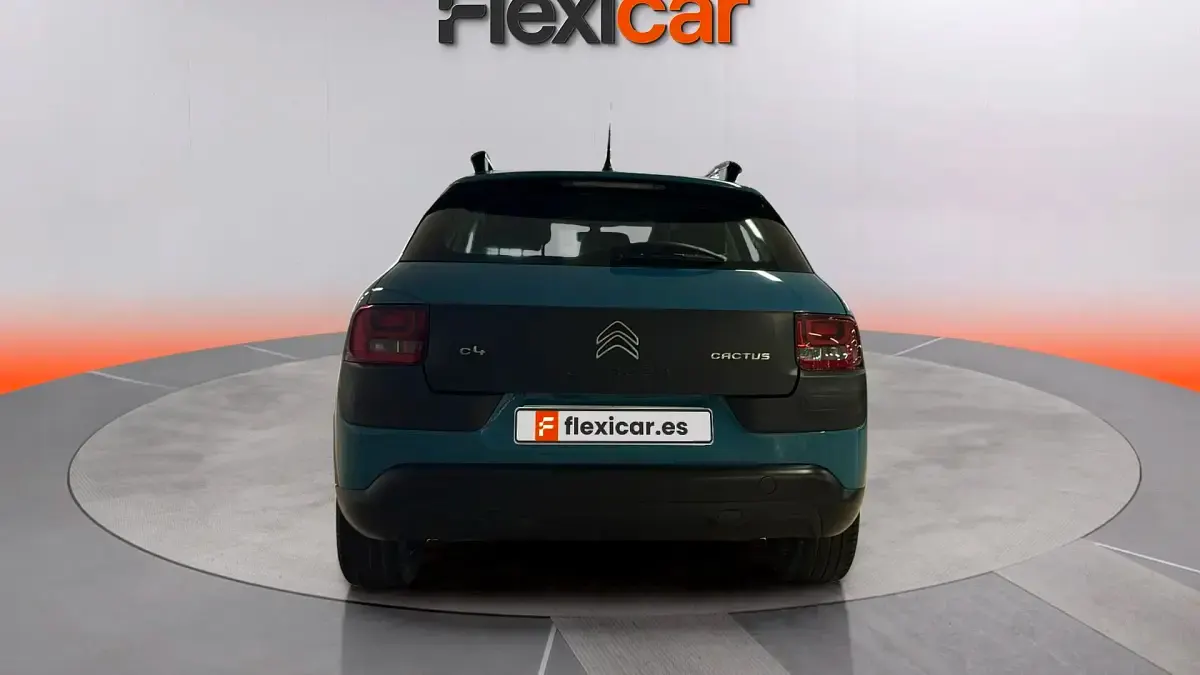 Usado Citroën C4 Feel 82 CV (60 kW) 2018 Azul Berlina