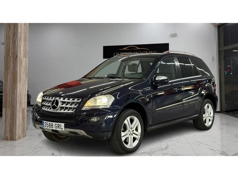 Usado Mercedes ML320 224 CV (164 kW) 2009 Azul SUV