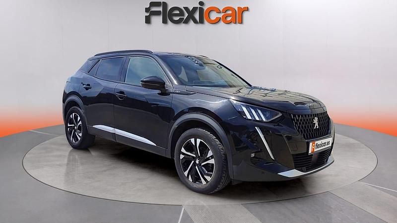 Usado Peugeot 2008 GT 131 CV (96 kW) 2021 Negro SUV