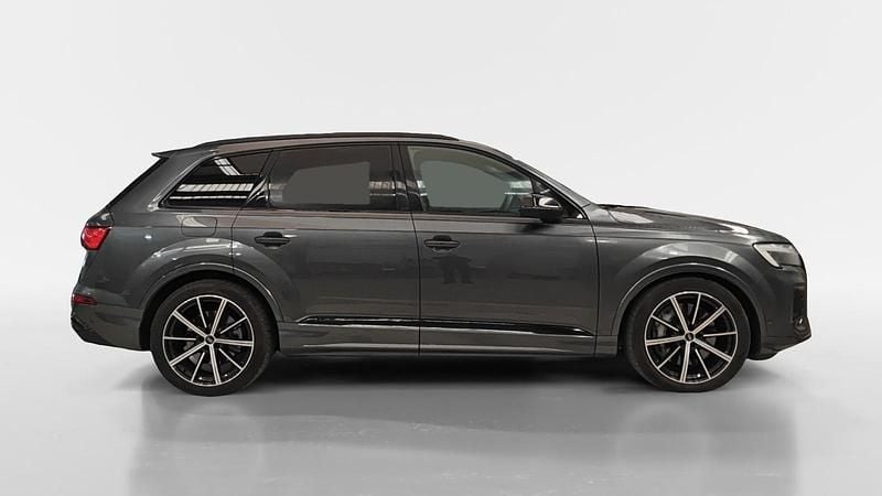 Usado Audi Q7 S-Line 394 CV (289 kW) 2024 Gris SUV