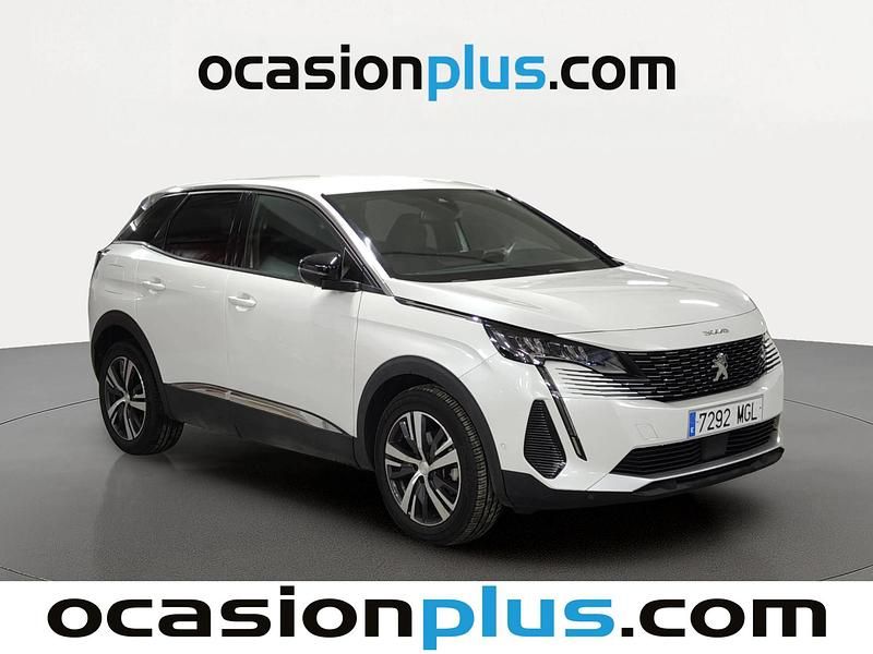 Usado Peugeot 3008 Allure 130 CV (95 kW) 2023 Blanco SUV