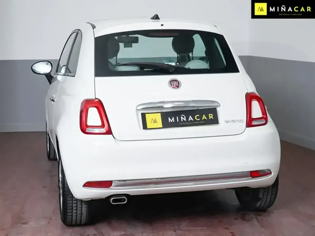 Usado Fiat 500 Dolcevita 70 CV (51 kW) 2022 Blanco Utilitario