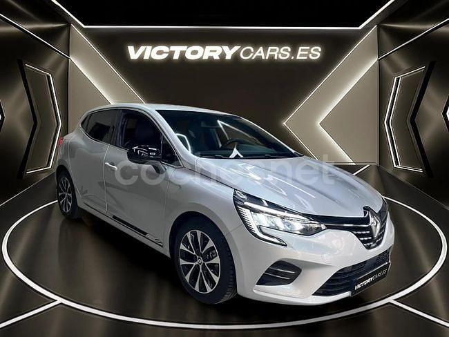 Gris / plata Usado 2023 Renault Clio V Evolution Berlina | 13.995 € (Buen precio) - Imagen 1/4