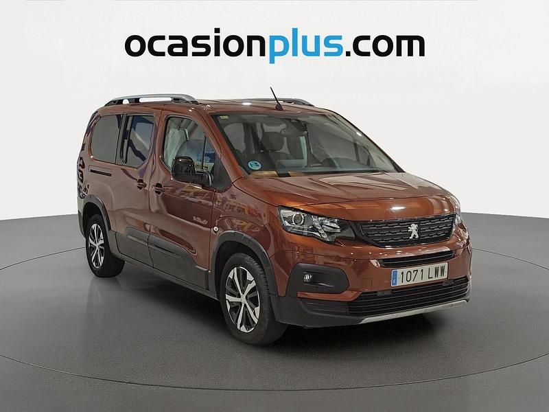 Usado Peugeot Rifter GT 130 CV (95 kW) 2022 Marrón Monovolumen