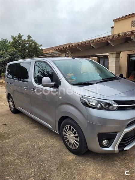 Gris / plata Usado 2022 Toyota Proace Verso Familiar | 23.500 € (Super precio) - Imagen 1/4