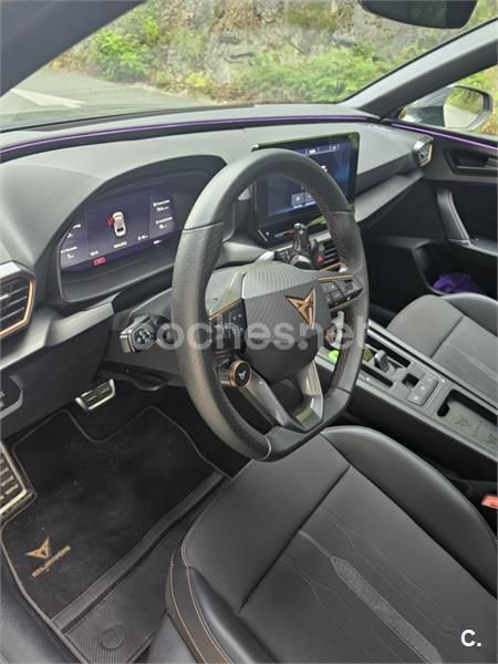 Gris / plata Usado 2021 Cupra Leon Familiar | 39.000 € - Imagen 1/4