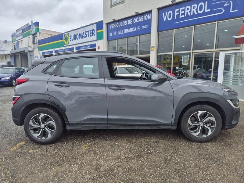 Usado Hyundai Kona 141 CV (103 kW) 2021 Gris / plata SUV
