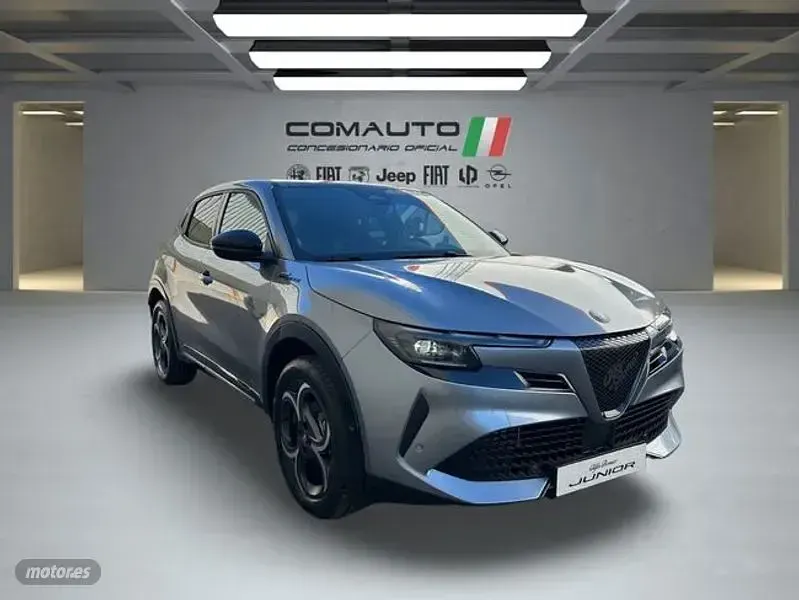 Nuevo Alfa Romeo GT Junior 145 CV (106 kW) 2026 Gris SUV