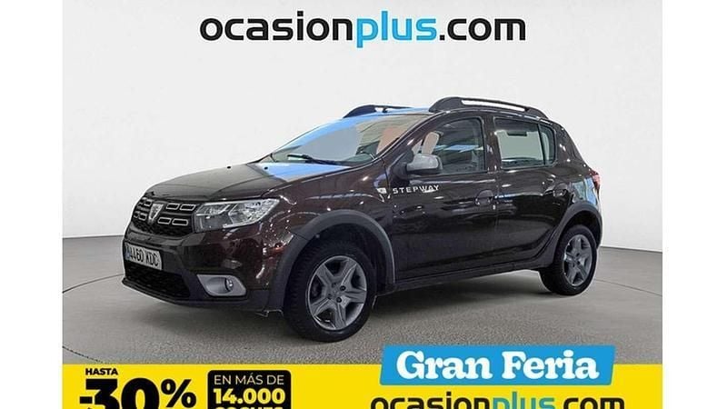 Marrón Usado 2017 Dacia Sandero Stepway Utilitario | 11.300 € (Precio justo) - Imagen 1/4