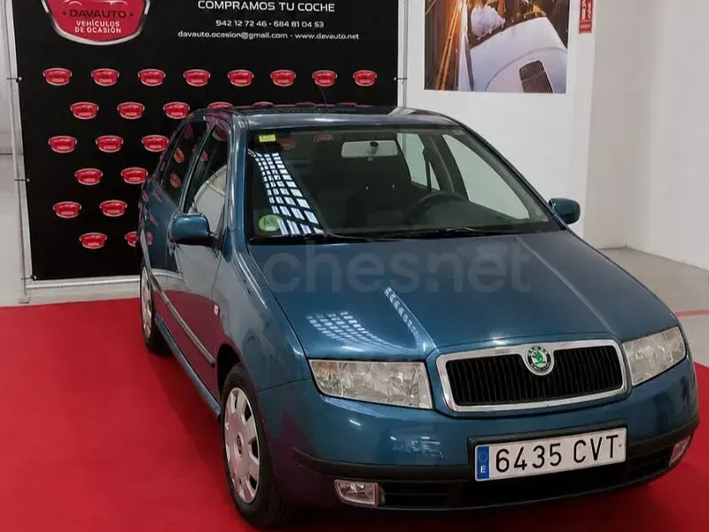 Usado Skoda Fabia Classic 64 CV (47 kW) 2004 Azul Berlina