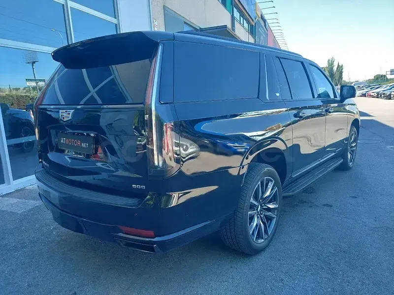 Usado Cadillac Escalade 409 CV (300 kW) 2021 Blanco SUV