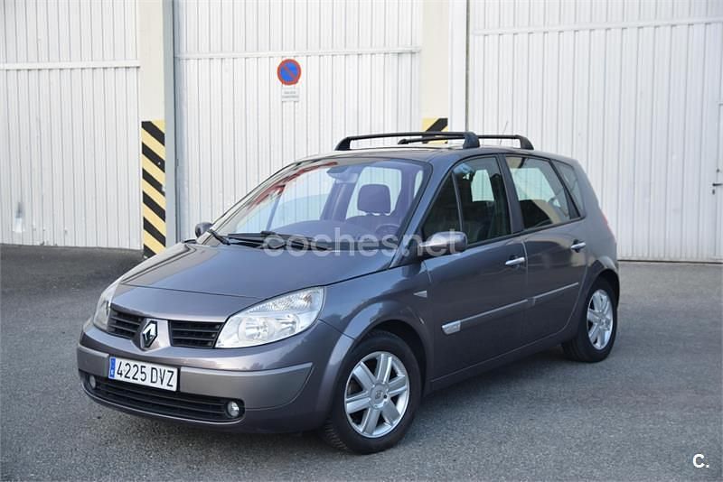 Gris / plata Usado 2006 Renault Scénic II Dynamique Monovolumen | 3600 € (Precio justo) - Imagen 1/4
