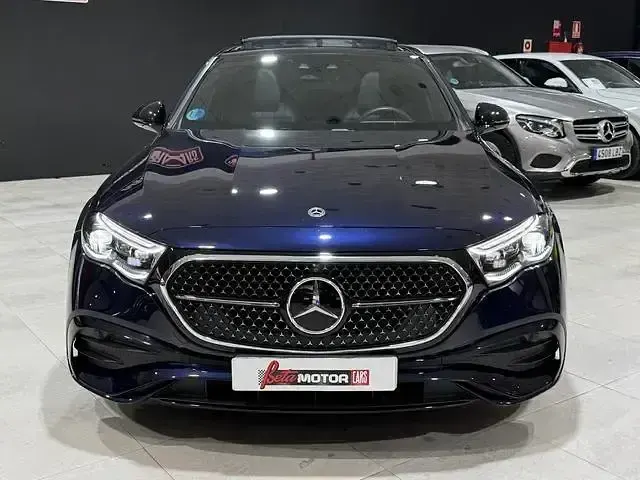 Usado Mercedes E220 197 CV (144 kW) 2024 Azul Berlina
