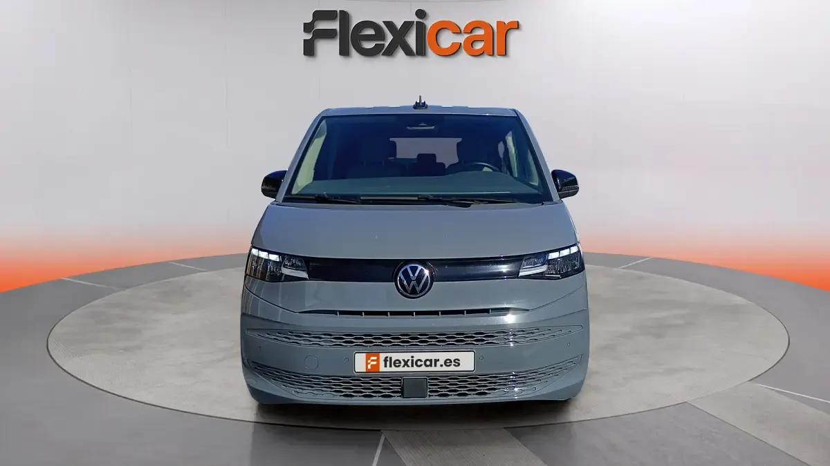 Usado VW Multivan 218 CV (160 kW) 2023 Gris Monovolumen