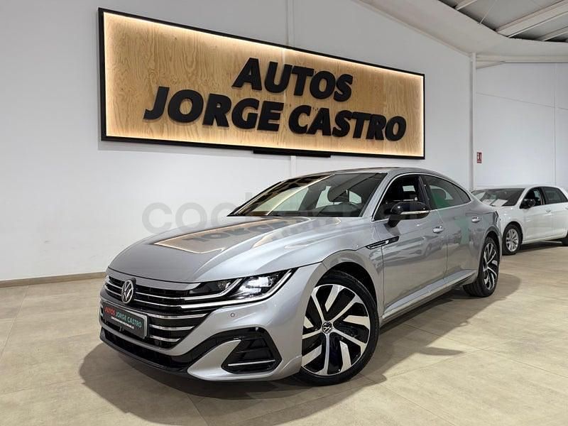 Usado VW Arteon R-line 150 CV (110 kW) 2023 Gris / plata Berlina
