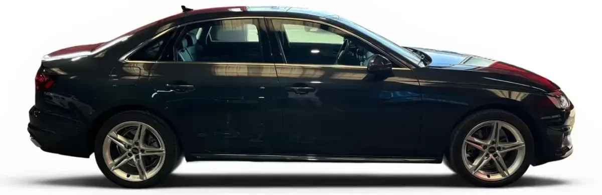 Usado Audi A4 Advanced Plus 136 CV (100 kW) 2023 Gris Berlina