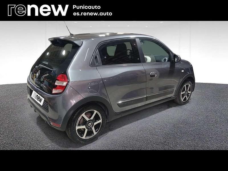 Usado Renault Twingo Zen 90 CV (66 kW) 2017 Gris Utilitario