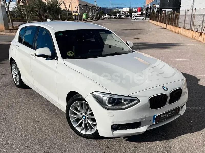 Occasion BMW 118 150 PK (110 kW) 2015 Wit Hatchback