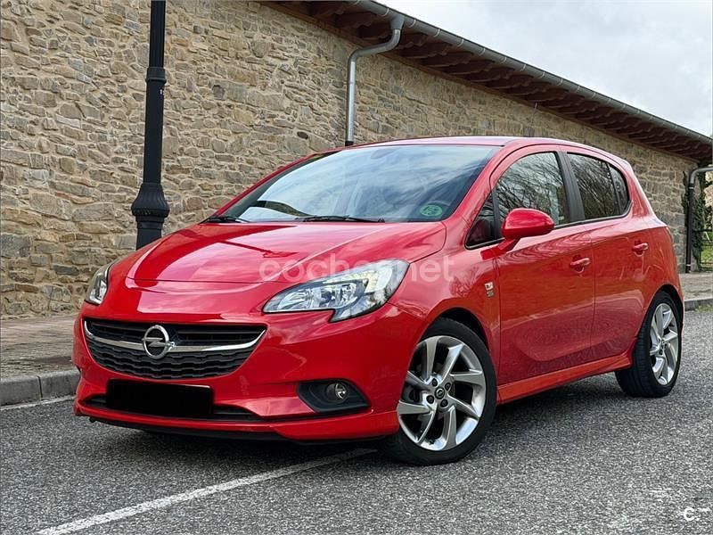 Usado Opel Corsa Selective 90 CV (66 kW) 2018 Rojo Utilitario