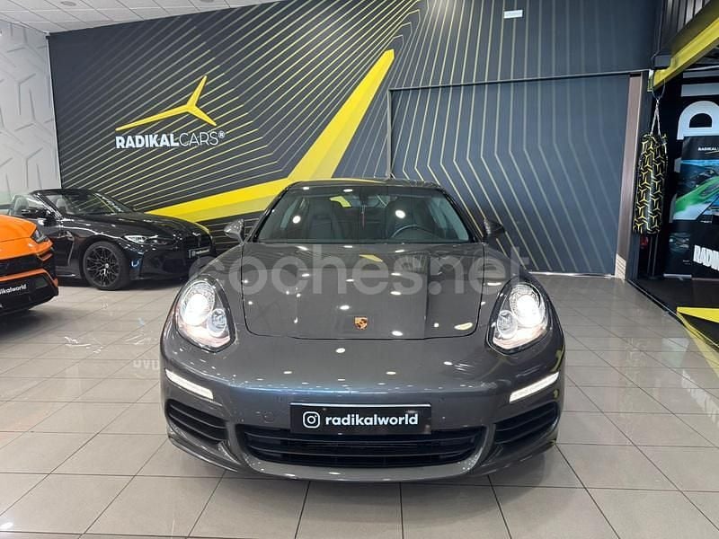 Usado Porsche Panamera 300 CV (220 kW) 2014 Gris / plata Berlina