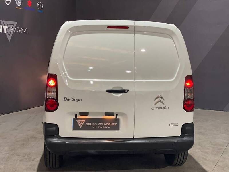 Usado Citroën Berlingo 49 kW (67 CV) 2018 Blanco Monovolumen