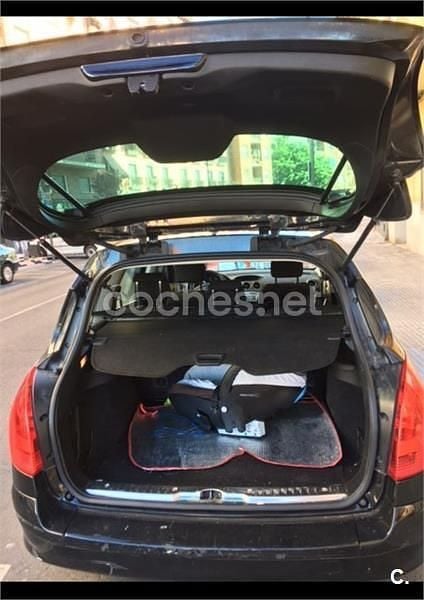 Usado Peugeot 308 SW Sport 136 CV (100 kW) 2009 Negro Familiar