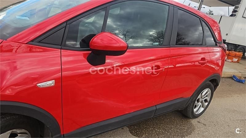 Usado Opel Crossland X Design Edition 110 CV (80 kW) 2018 Rojo SUV