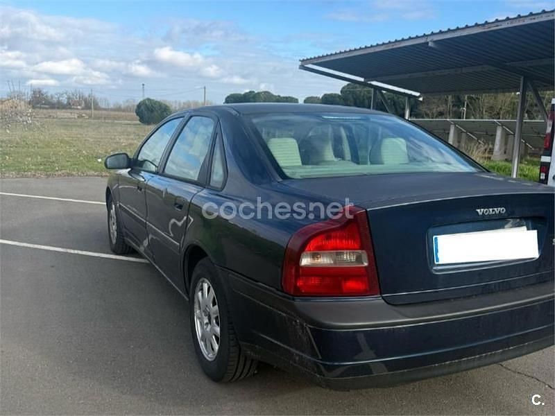Usado Volvo S80 163 CV (119 kW) 2002 Azul Berlina
