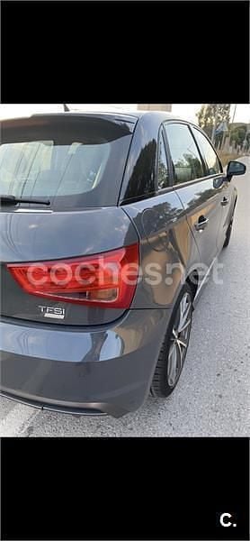 Usado Audi A1 Sportback 95 CV (69 kW) 2016 Gris / plata Utilitario