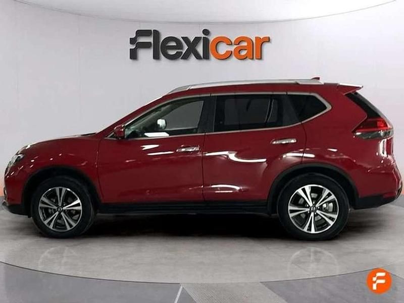 Usado Nissan X-Trail Acenta 160 CV (117 kW) 2019 Rojo SUV