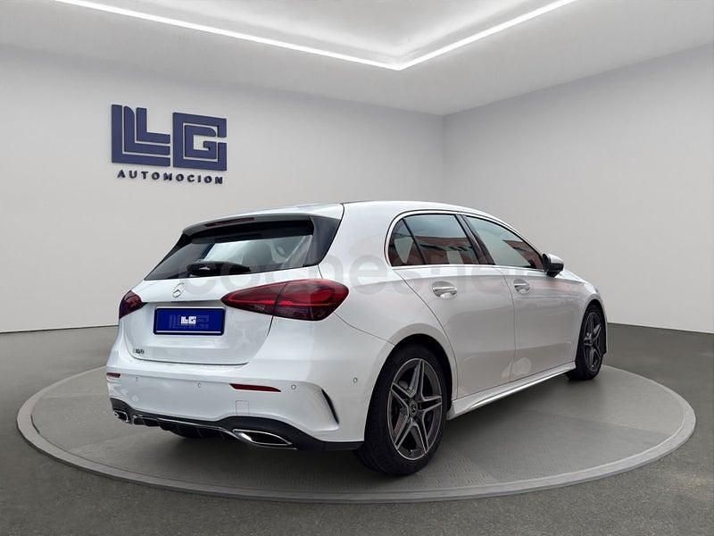 Usado Mercedes A180 136 CV (100 kW) 2023 Blanco Berlina