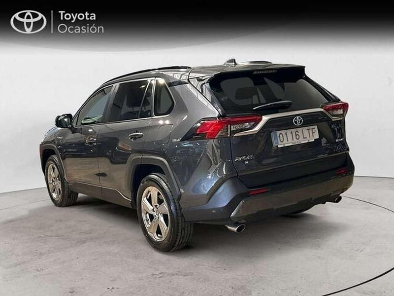 Usado Toyota RAV4 Hybrid Advance 218 CV (160 kW) 2021 Gris SUV