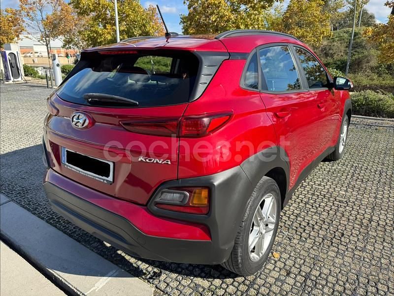 Usado Hyundai Kona 120 CV (88 kW) 2019 Granate SUV