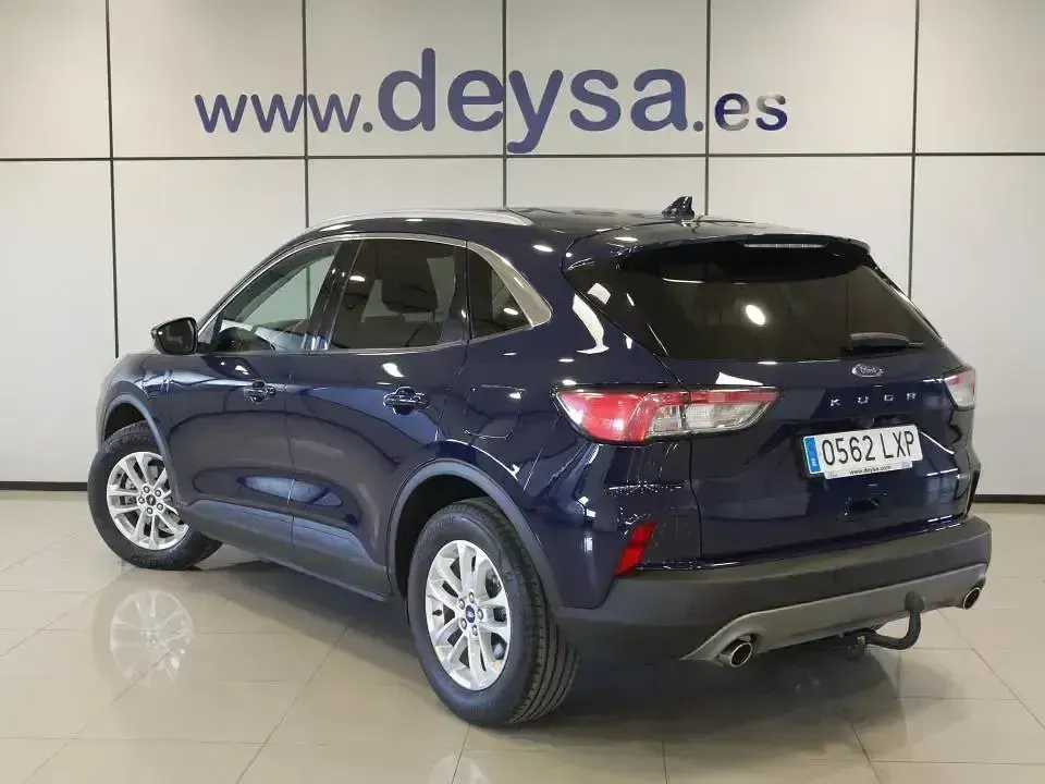 Usado Ford Kuga Titanium 225 CV (165 kW) 2022 Azul SUV