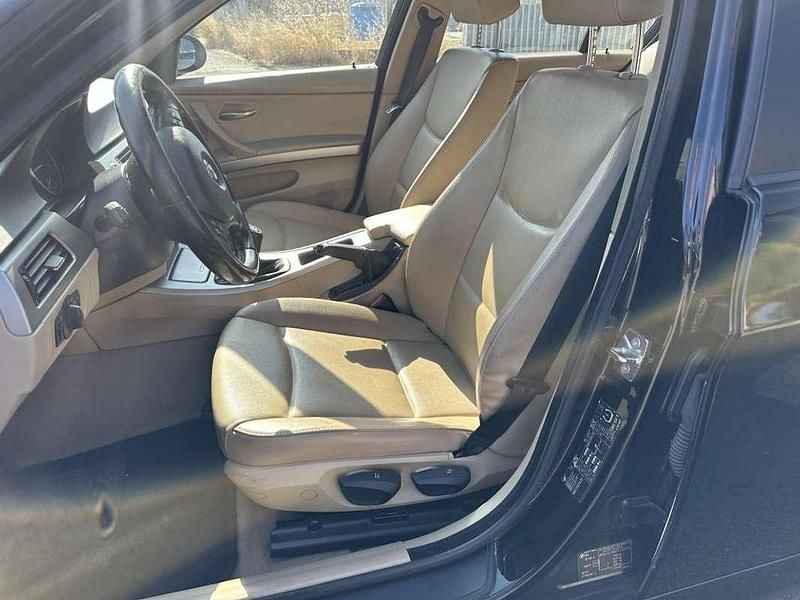 Usado BMW 318 122 CV (89 kW) 2006 Negro Berlina