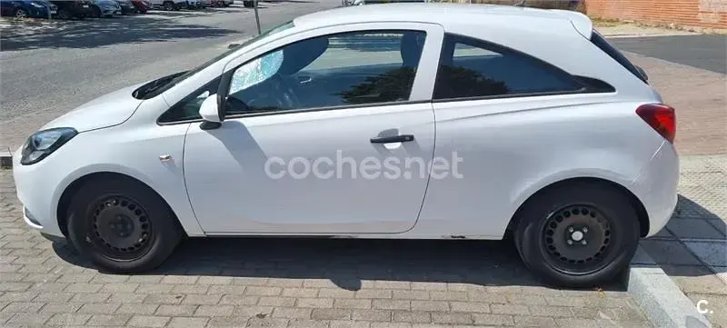 Usado Opel Corsa Business 75 CV (55 kW) 2016 Blanco Utilitario