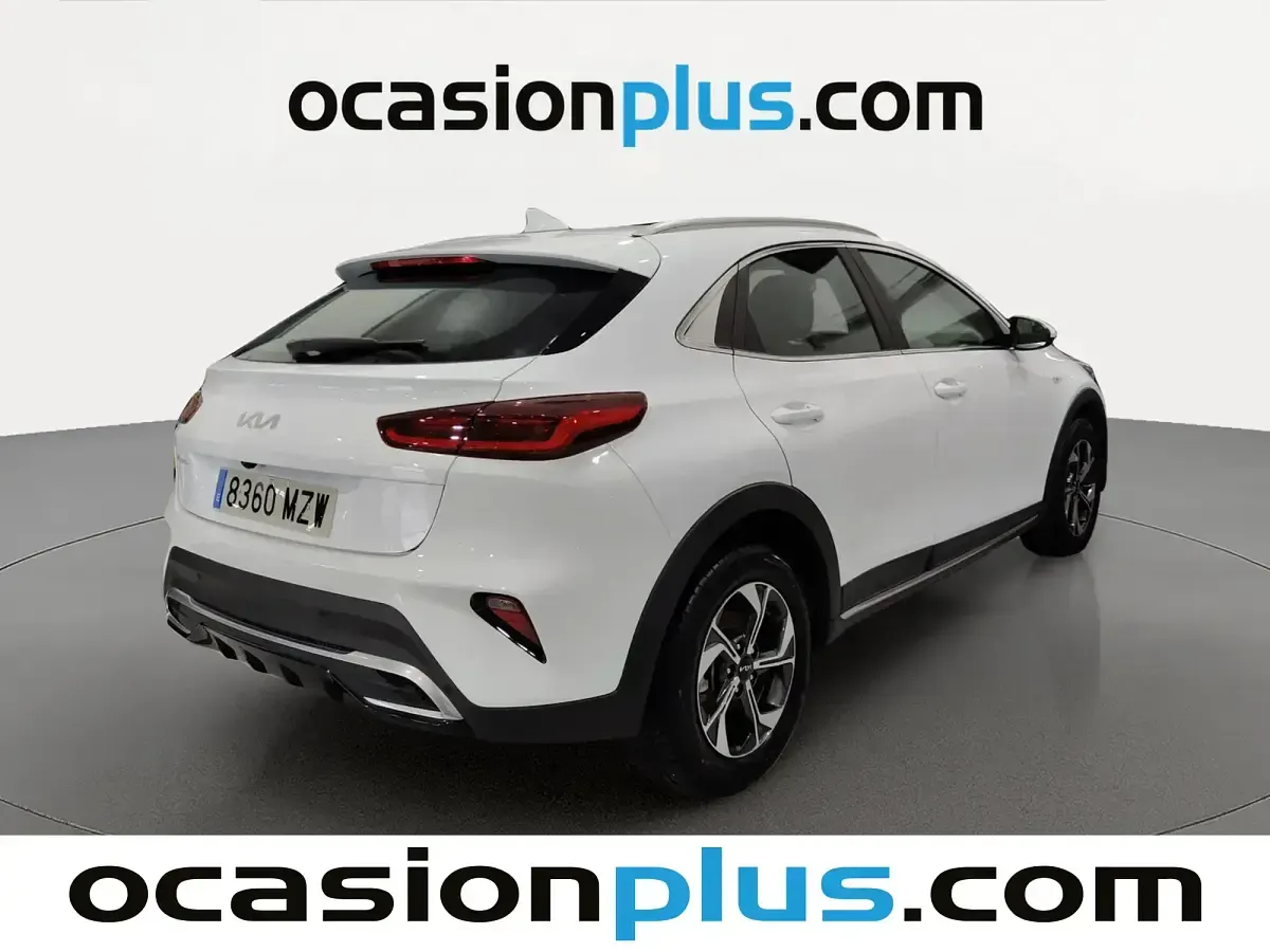 Usado Kia XCeed 100 CV (73 kW) 2025 Blanco SUV