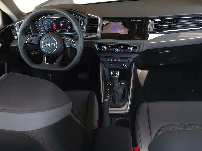 Usado Audi A1 Sportback Black Edition 116 CV (85 kW) 2025 Utilitario