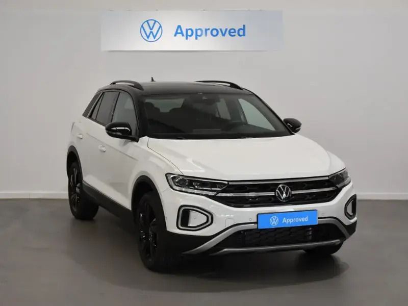 Blanco Nuevo 2025 VW T-Roc R-line SUV | 33.990 € (Caro) - Imagen 1/4