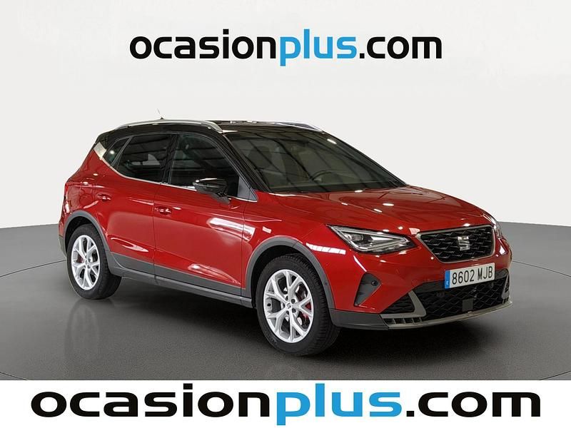 Usado Seat Arona FR 150 CV (110 kW) 2023 Rojo SUV