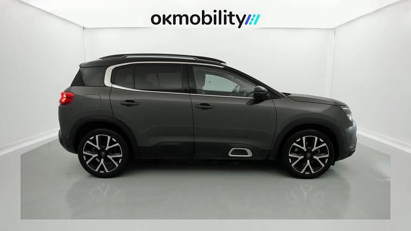 Usado Citroën C5 Aircross Shine 225 CV (165 kW) 2022 Gris platino / negro SUV