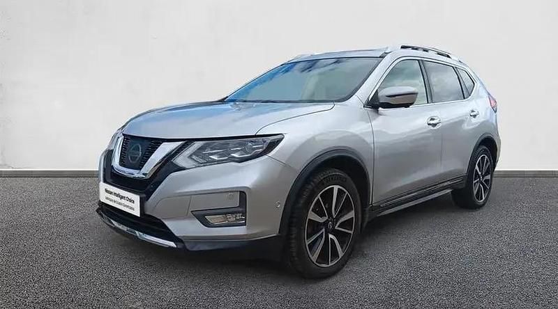 Usado Nissan X-Trail Tekna 177 CV (130 kW) 2018 Gris metalizado SUV