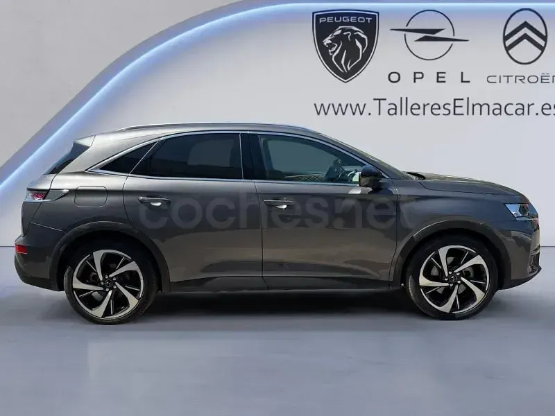 Usado DS Automobiles DS7 Crossback Rivoli 300 CV (220 kW) 2022 Gris / plata SUV