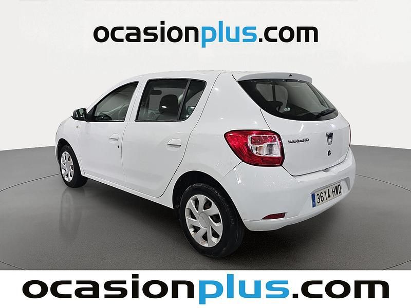 Usado Dacia Sandero Lauréate 90 CV (66 kW) 2014 Blanco Utilitario