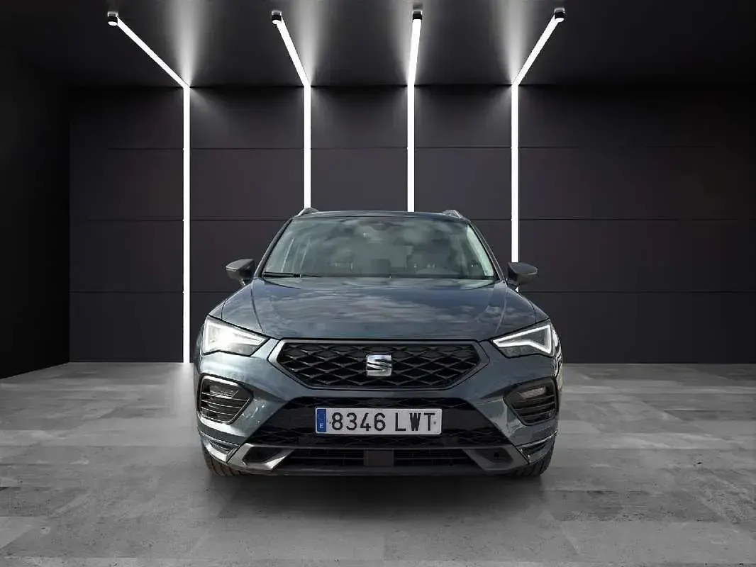 Usado Seat Ateca FR 150 CV (110 kW) 2022 Gris SUV
