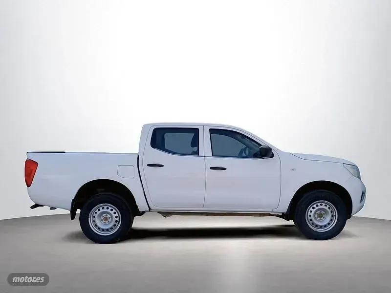 Usado Nissan Navara Visia 165 CV (121 kW) 2022 Blanco Pickup/Camioneta