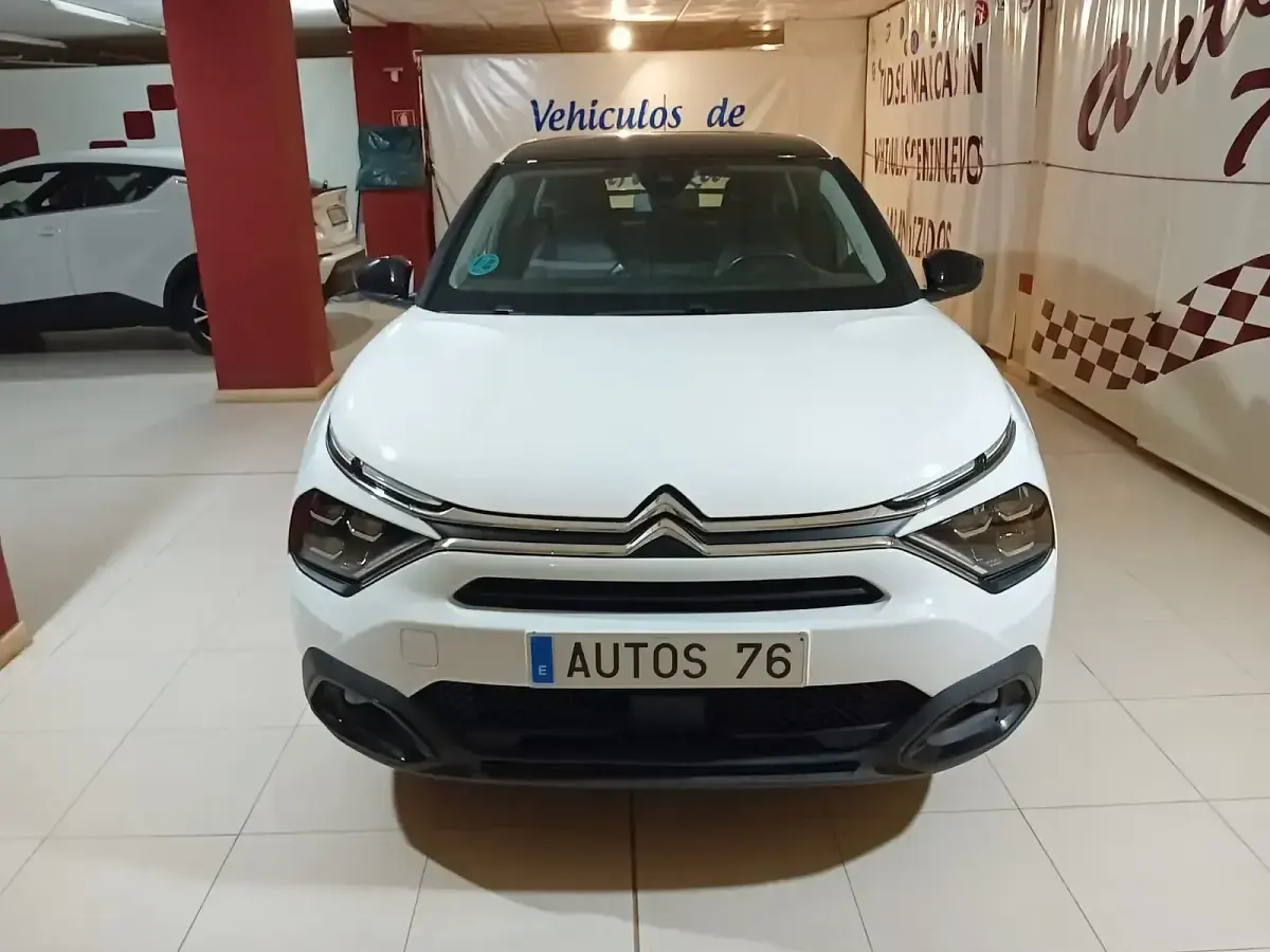 Używany Citroën C4 Shine 130 KM (95 kW) 2021 Biały