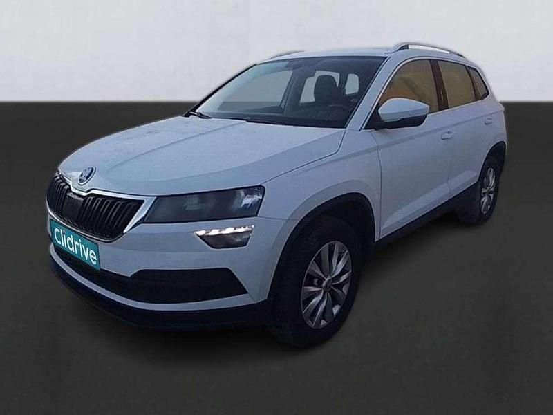 Usado Skoda Karoq Ambition 116 CV (85 kW) 2021 Blanco SUV