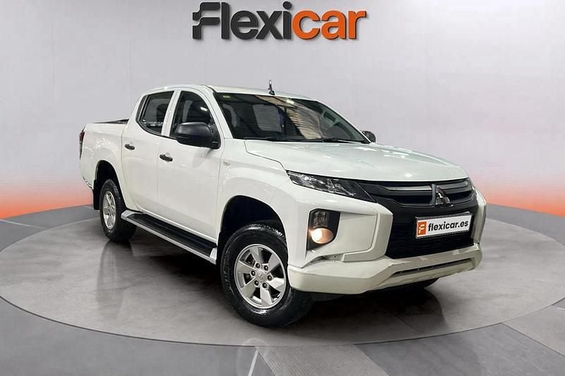 Blanco Usado 2021 Mitsubishi L200 Recogida | 24.990 € (Buen precio) - Imagen 1/4